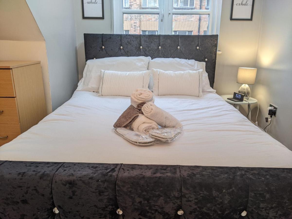 Apartment Business Bliss - Birmingham's Premier Corporate Birmingham