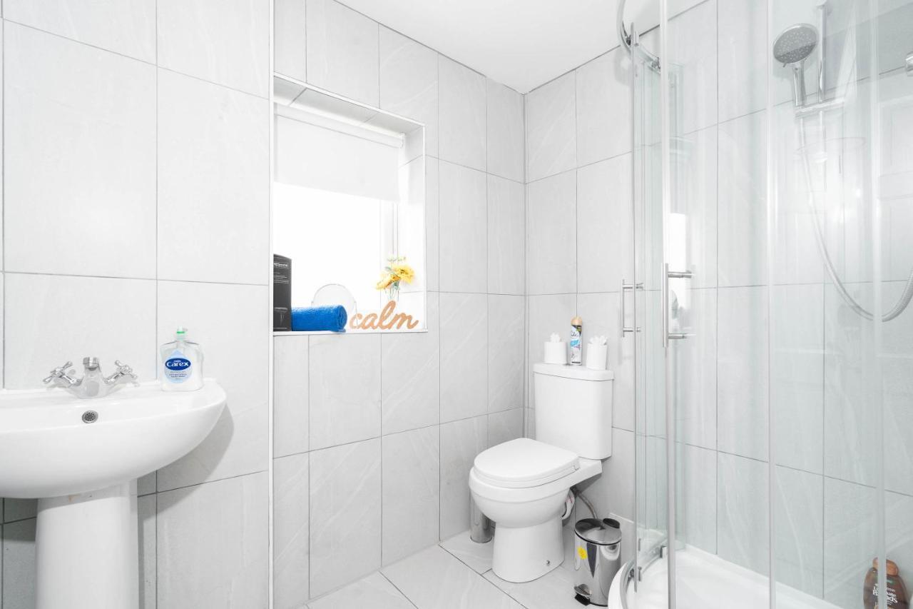 2 Bedroom Loft And Spacious Apt- One Choice Stays- Jq Birmingham