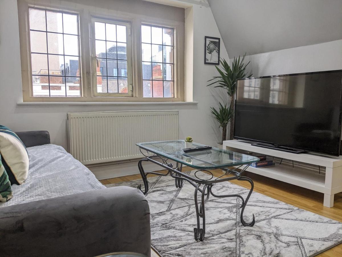Apartment Business Bliss - Birmingham's Premier Corporate