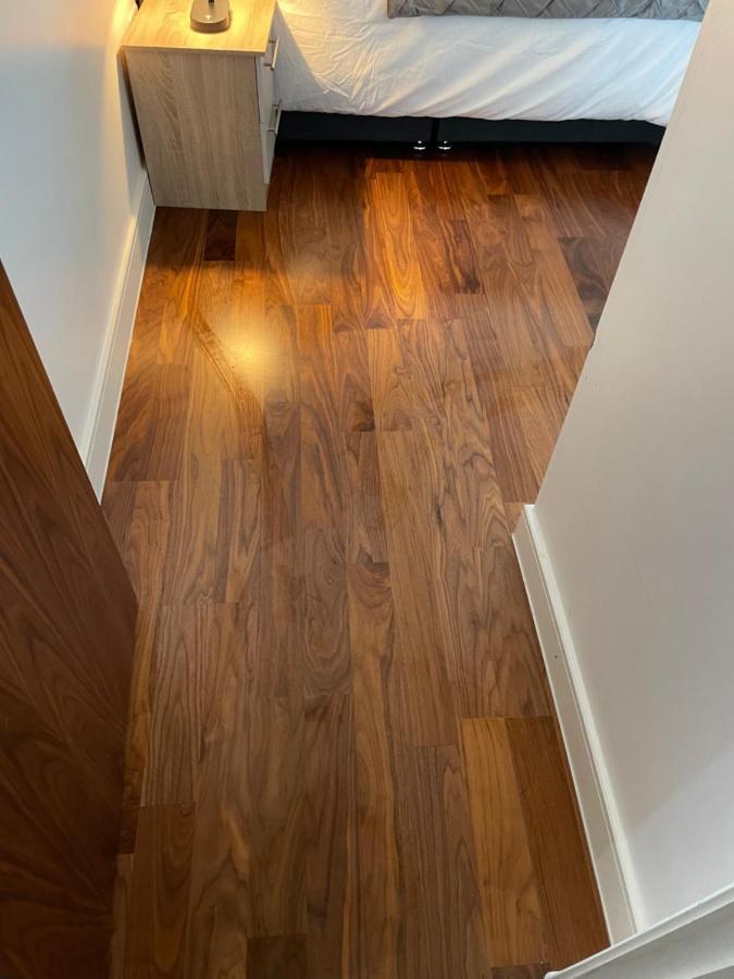 Luxe 2 Bedroom High Rise * Birmingham
