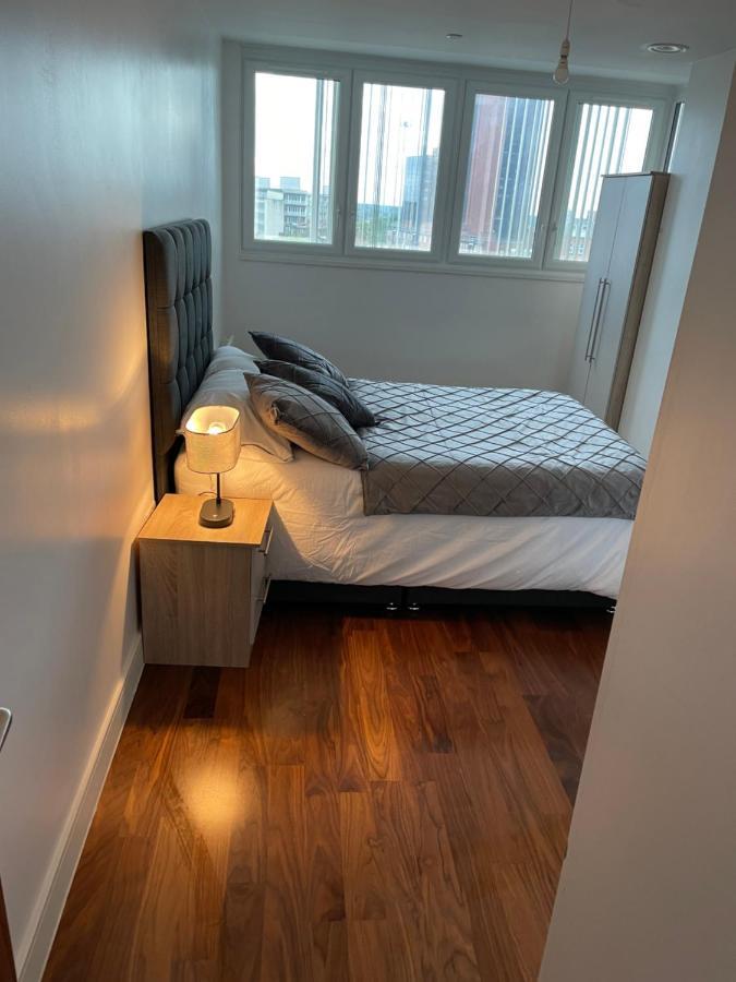 Luxe 2 Bedroom High Rise *
