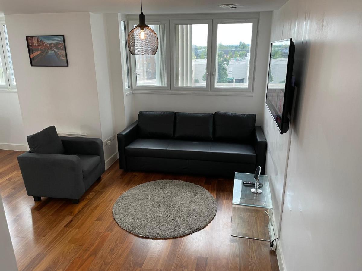 Luxe 2 Bedroom High Rise