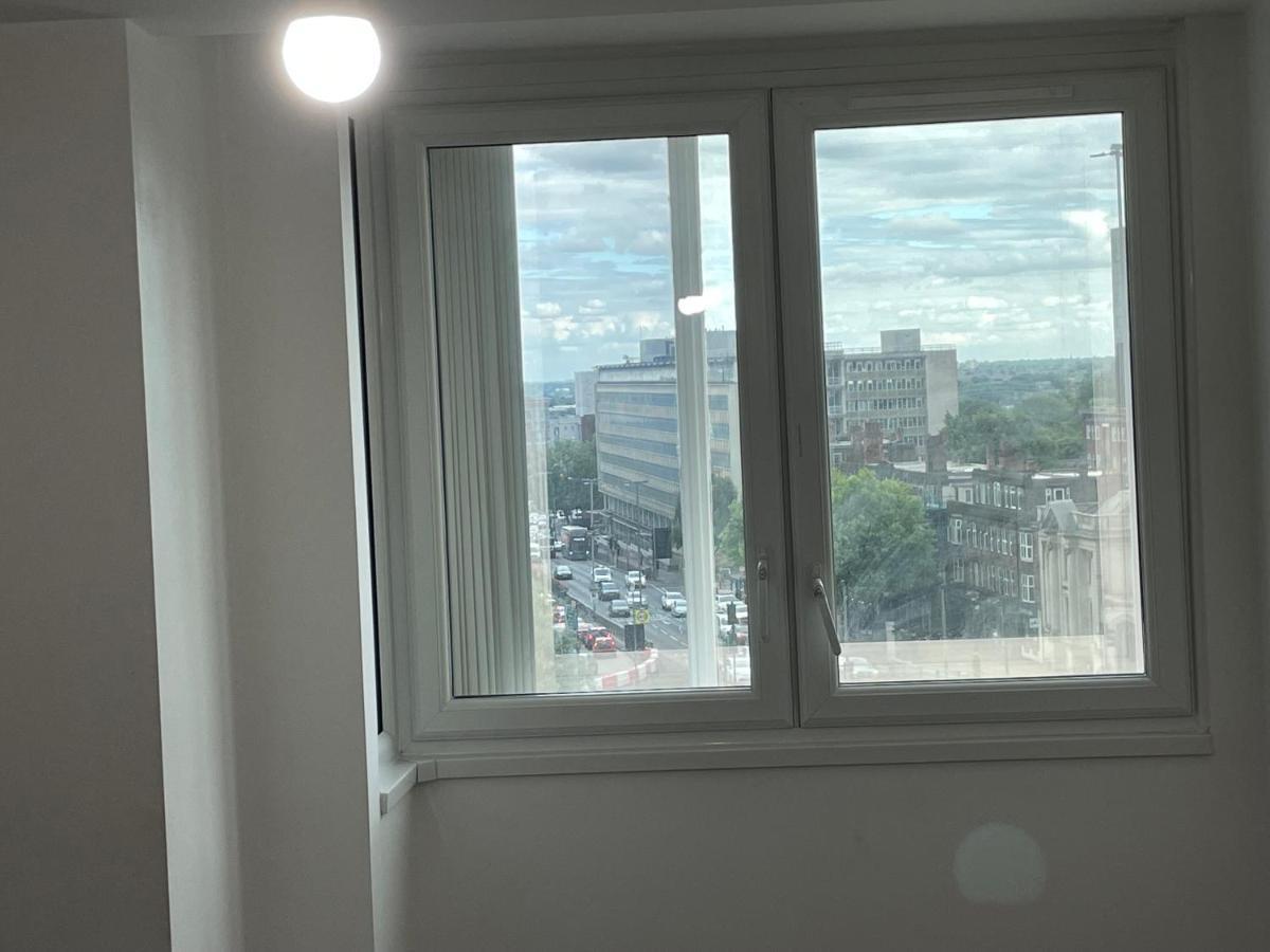 Luxe 2 Bedroom High Rise *