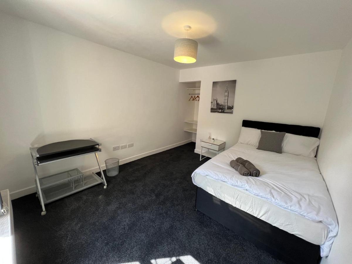 Holiday home The Coach House - 5* Luxurious 4 Bedroom House Birmingham