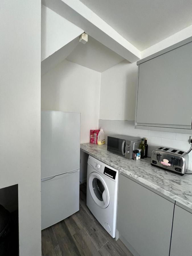 Cosy Near Nec, Bhx Bullring & Solihull
