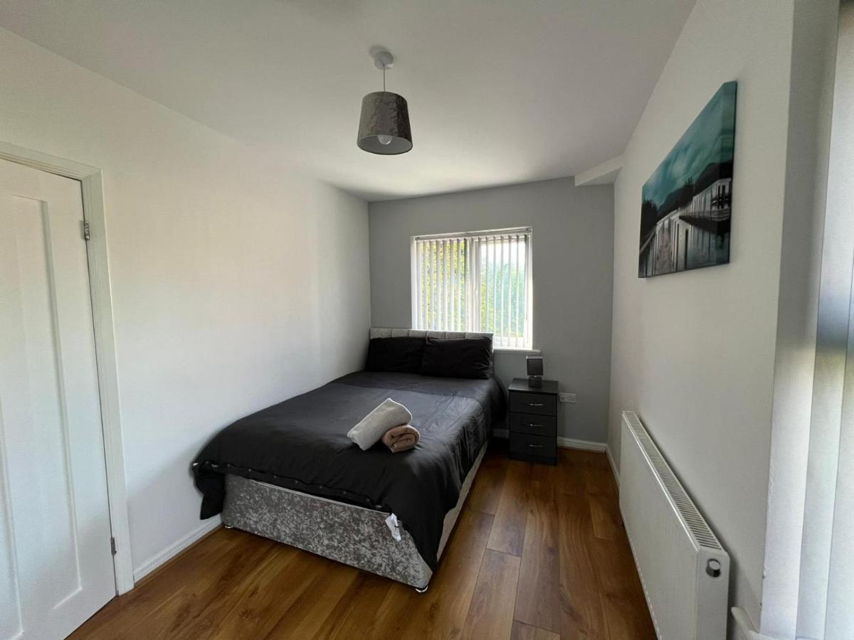 Cosy Near Nec, Bhx Bullring & Solihull *
