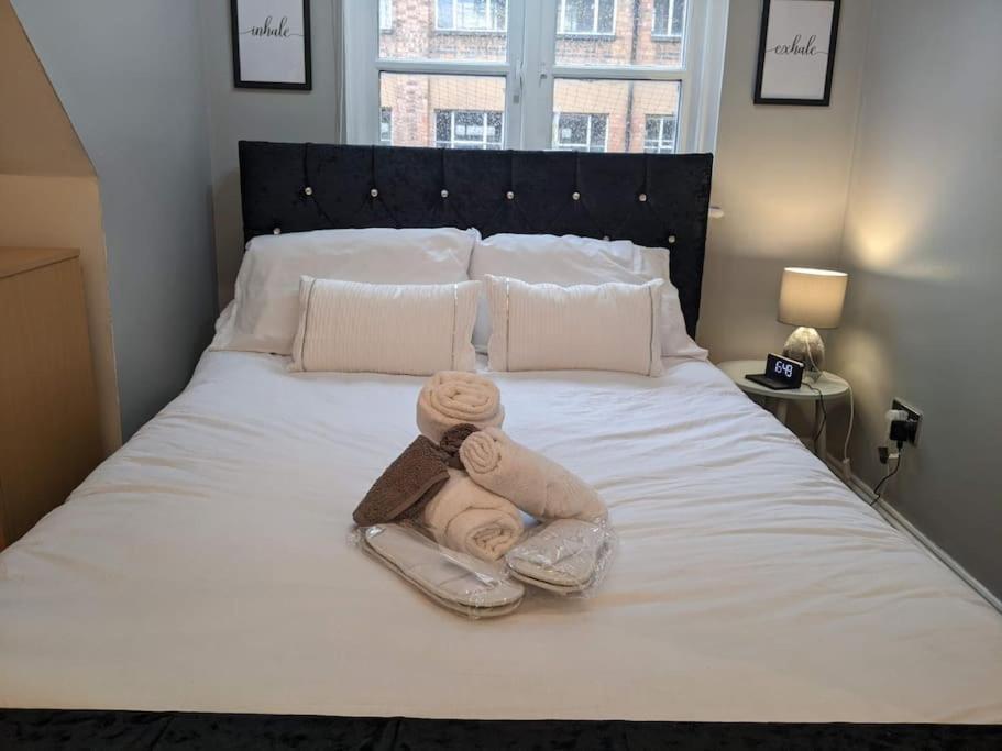 Apartment Business Bliss - Birmingham's Premier Corporate