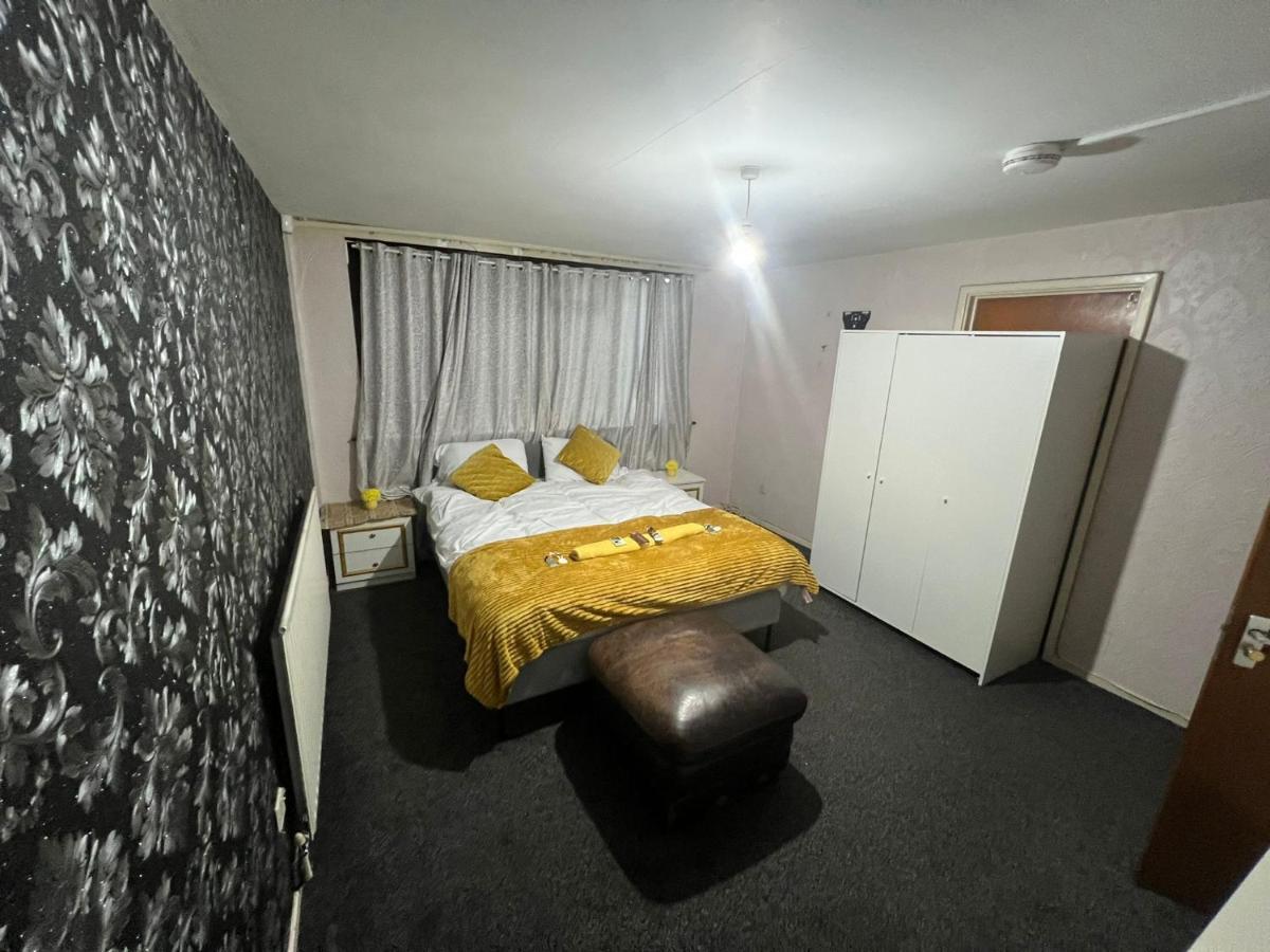Indulge Hockley Hotel - With Free Front Parking - 10 Min Drive To Birmingham City Centre Bull Ring, Grand Central, Tesco Superstore, Primark & Commonwealth Games * Birmingham
