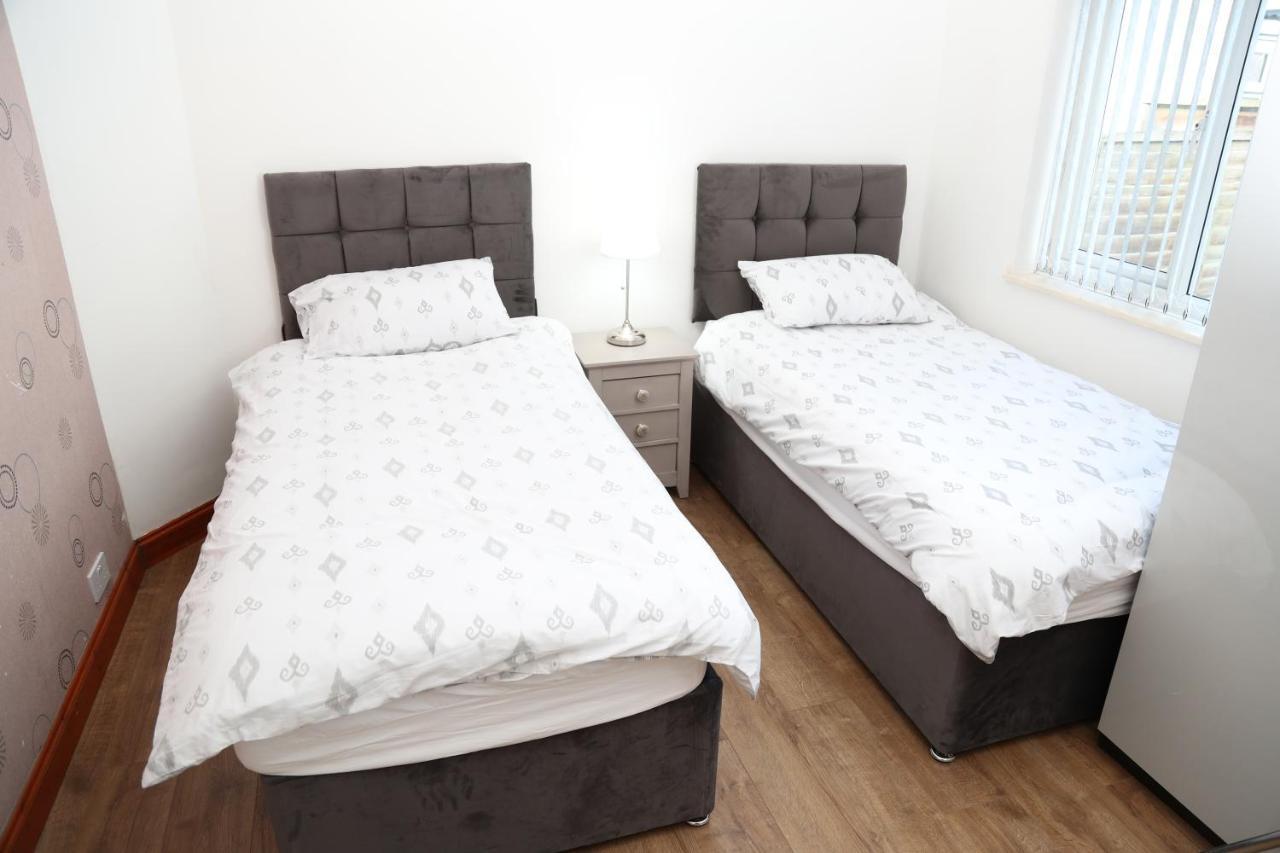 Cosy 3-bed Nec Airport Close To Amenities Birmingham