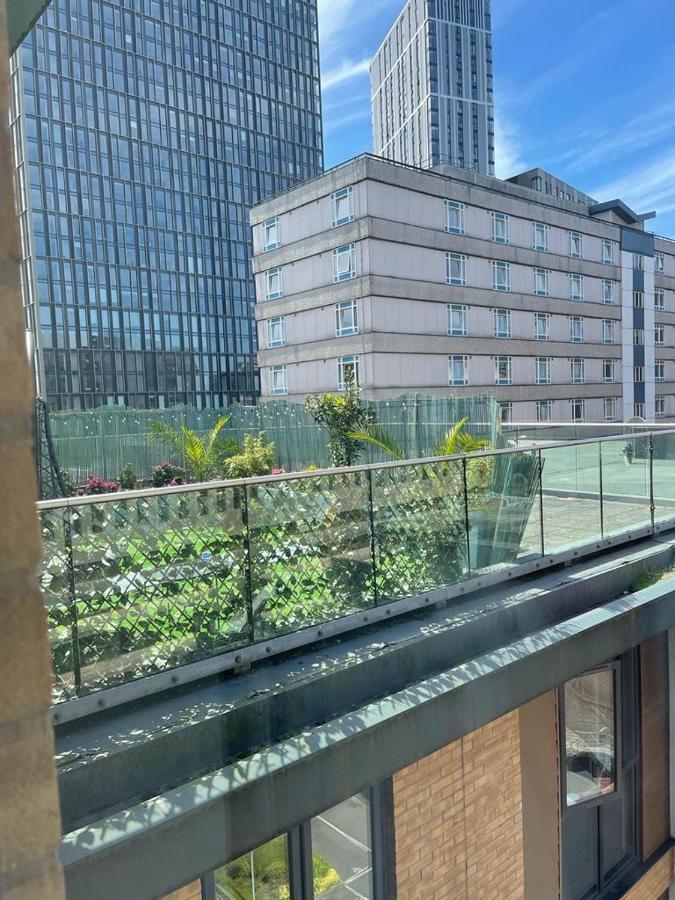 Luxury 9ine Penthouse With Garden & Jacuzzi Birmingham