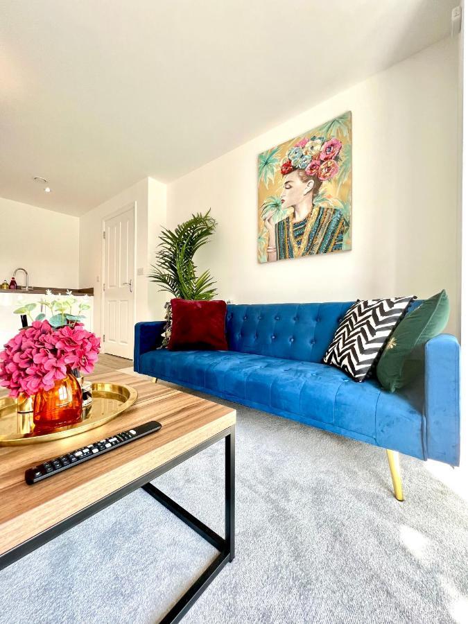 Exoticstay Apartments: Ultra-luxe City Centre Smart Apartment *