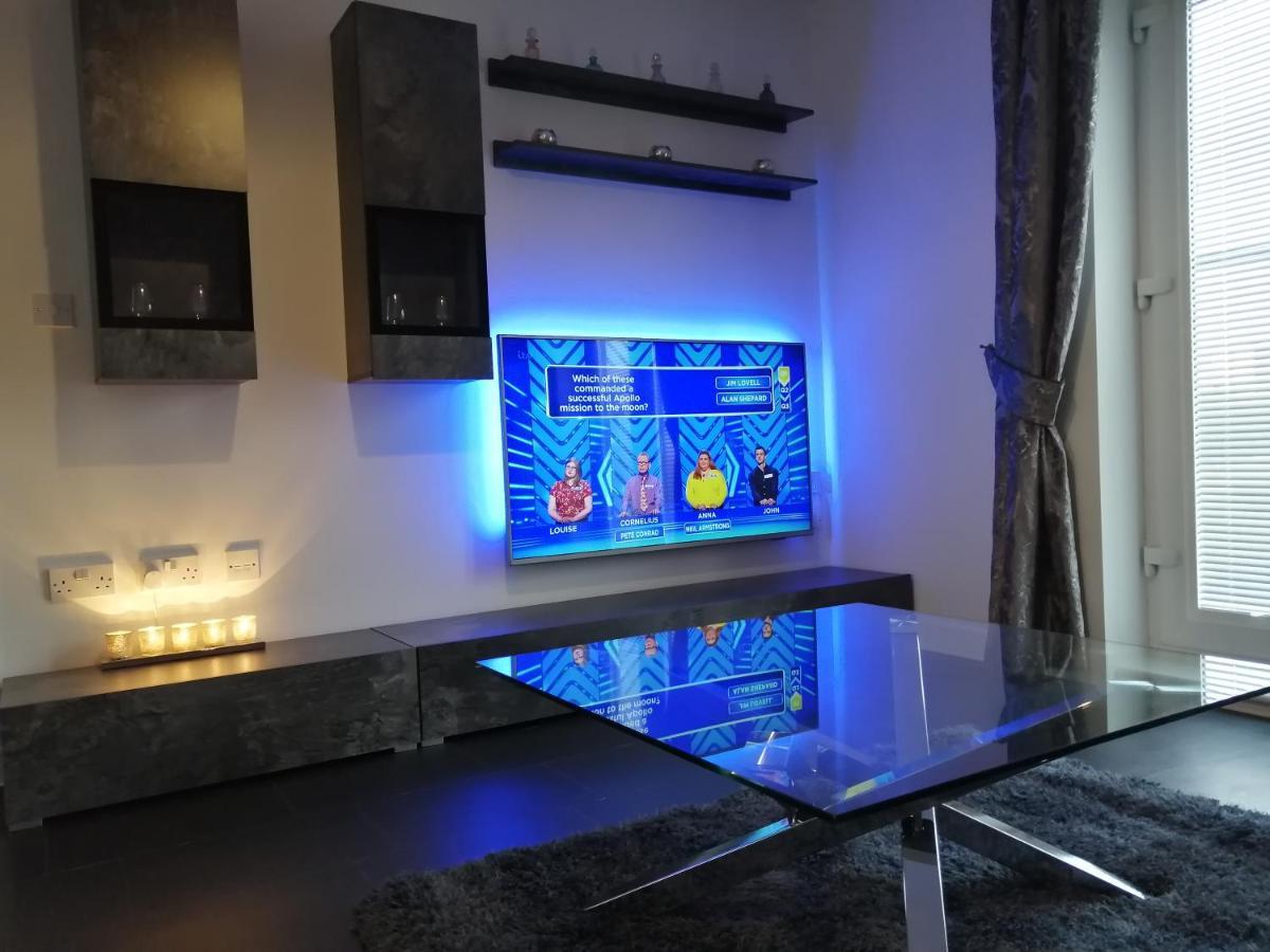 Staynec Lamprey: Luxury Nec For Corporate & Leisure Apartment