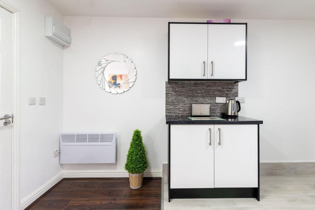 K Suites - 1266 Pershore Road 3