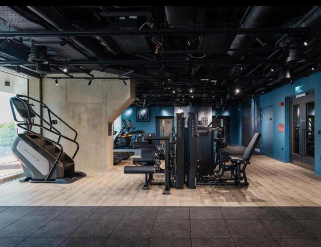 The Moda Mercian - 1 Bedroom Luxury - Cinema - 24 Hour Gym - Sky Lounge - Roof Terrace * Birmingham