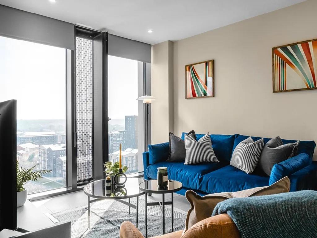 The Moda Mercian - 1 Bedroom Luxury - Cinema - 24 Hour Gym - Sky Lounge - Roof Terrace * Birmingham