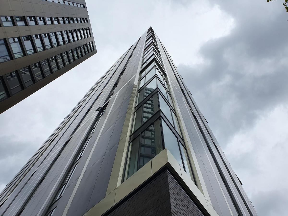 Stylish 2 Bed On Broad Street! Apartment Birmingham