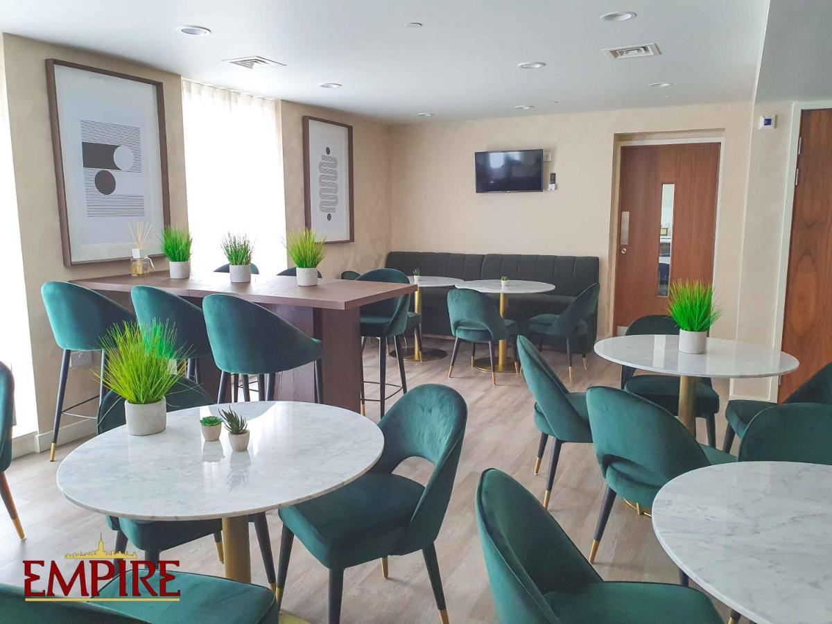 Stylish 2 Bed On Broad Street! Apartment