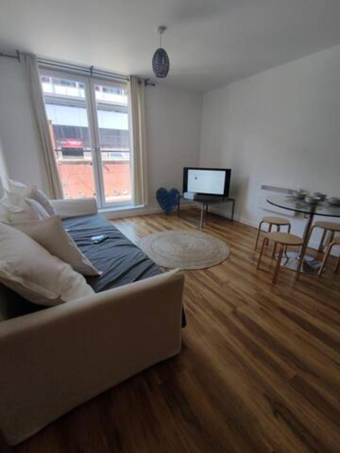 Apartment Twinckle Twinckle Little Start Birmingham