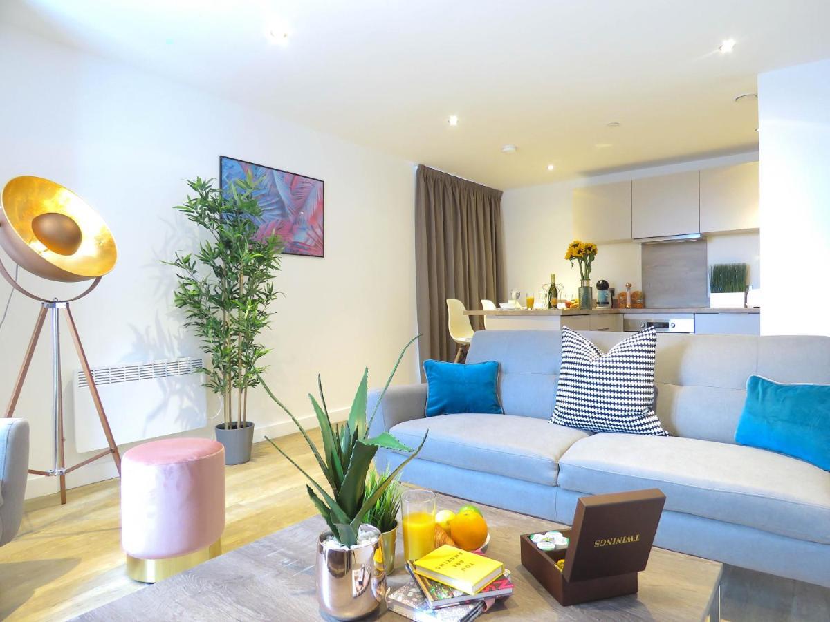 Tudors Esuites Corporate Apartment