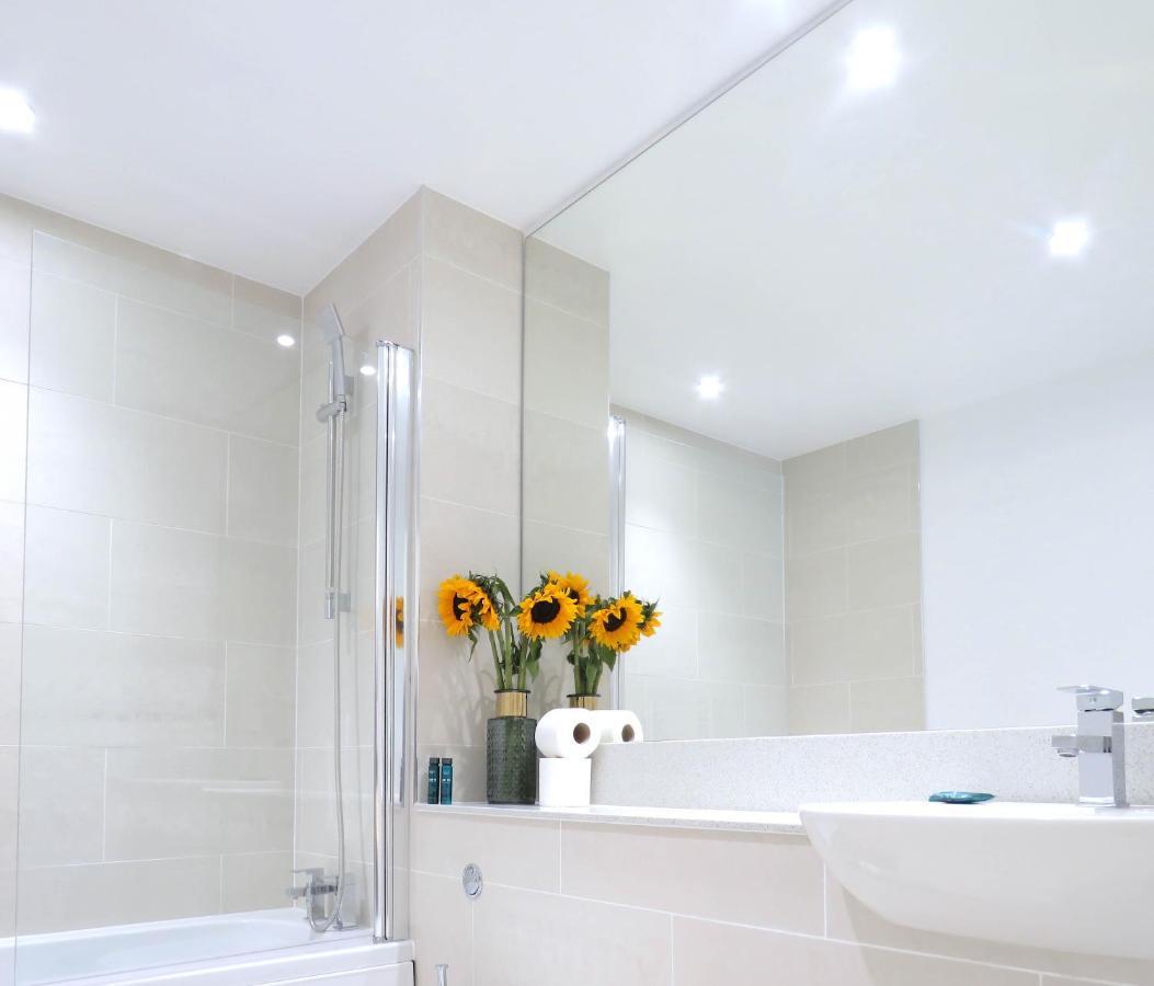 Tudors Esuites Corporate Apartment *