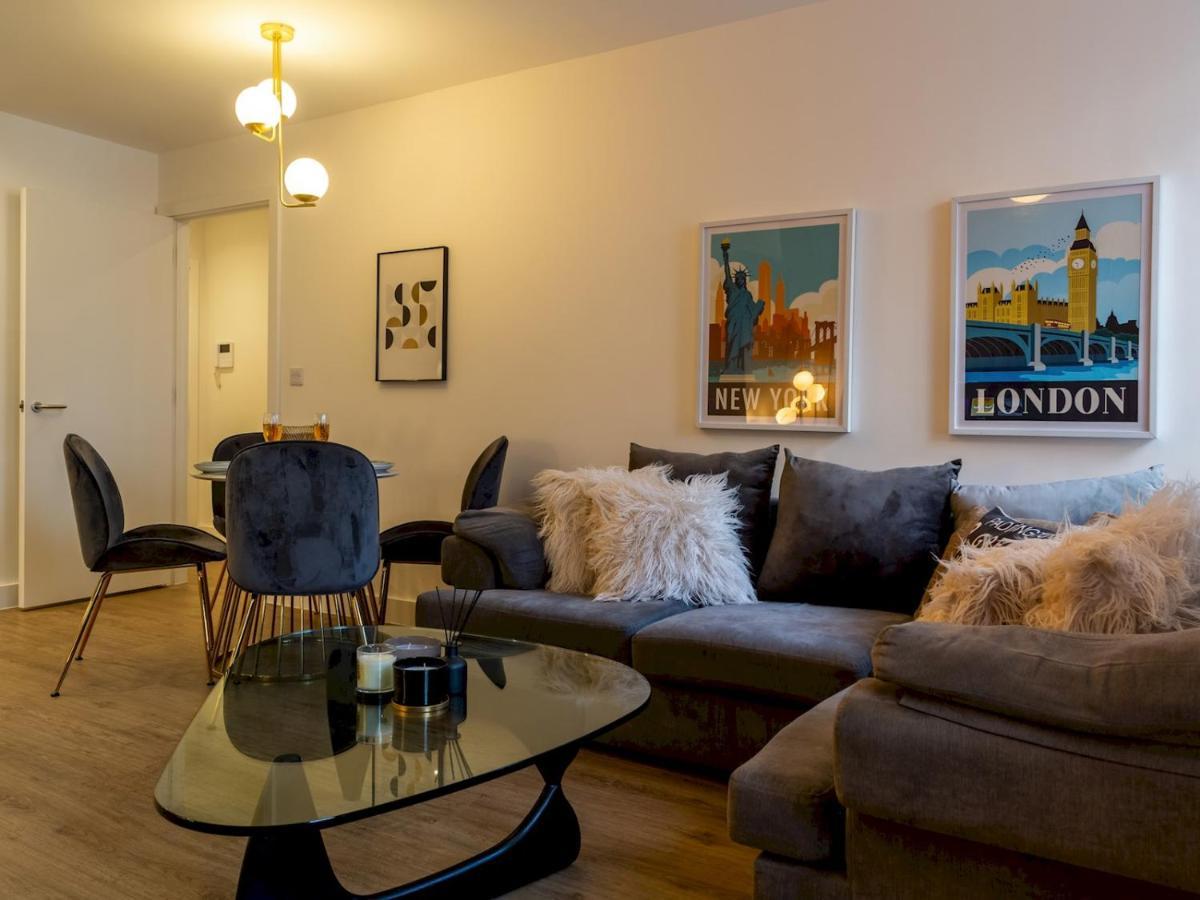 Pass The Keys Super Luxurious 1 Bed Jewellery Q Apartment Birmingham