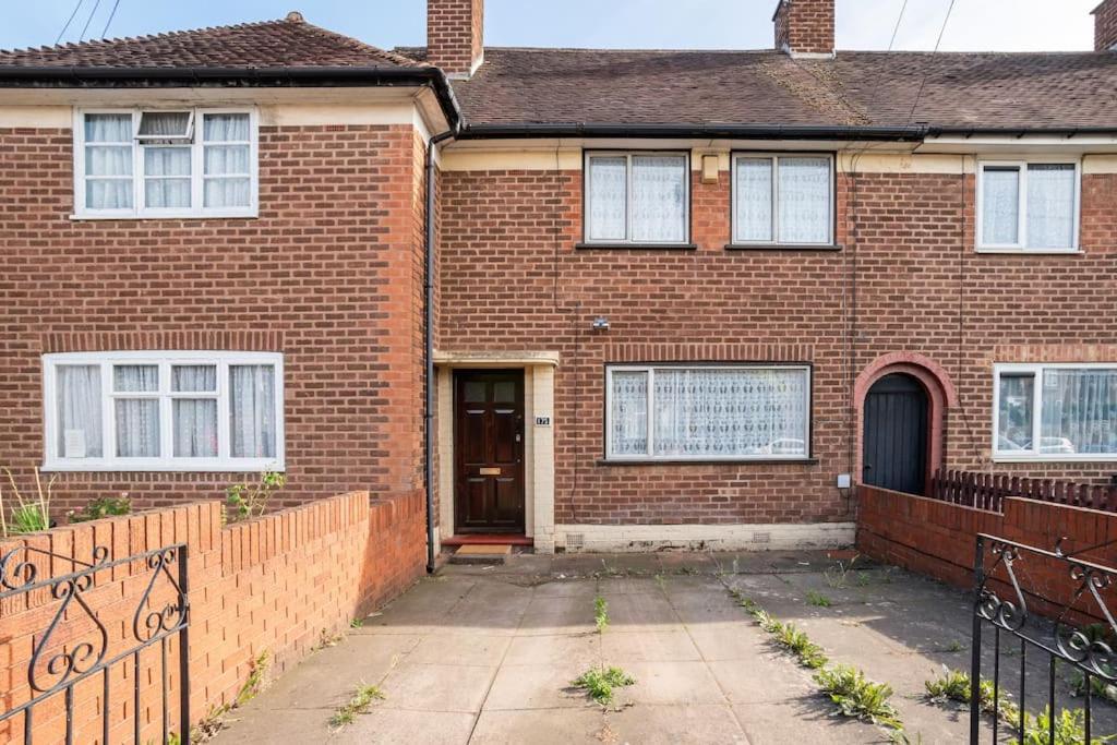 Cosy House #lea Hall Train Station #bhx #nec #nia * Birmingham