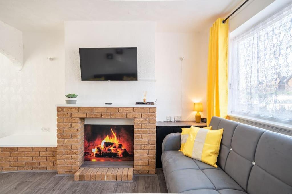 Holiday home Cosy House #lea Hall Train Station #bhx #nec #nia *