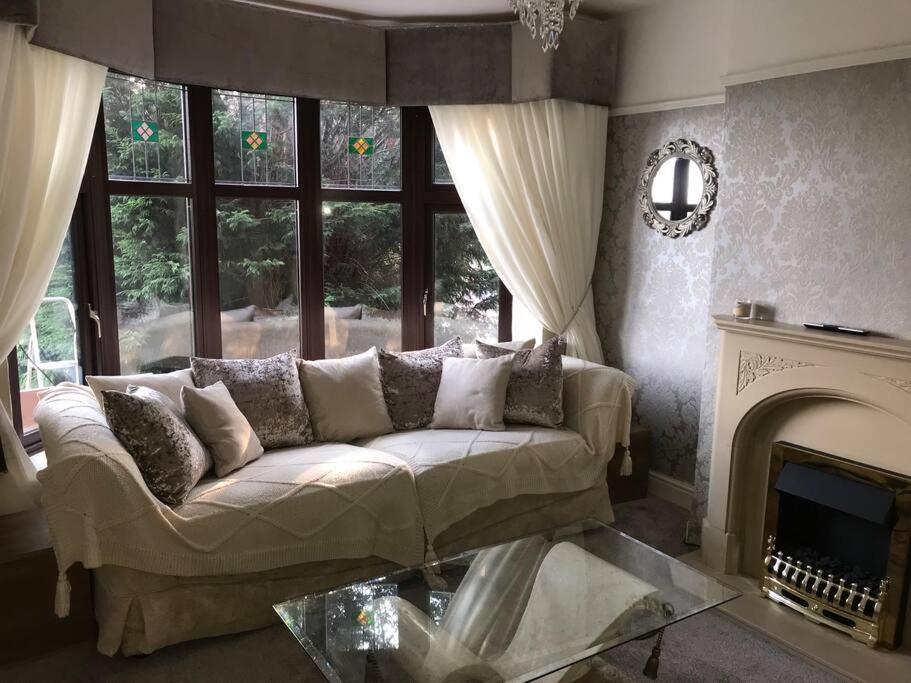 3 Bedroom With Stunning Views And Hot Tub