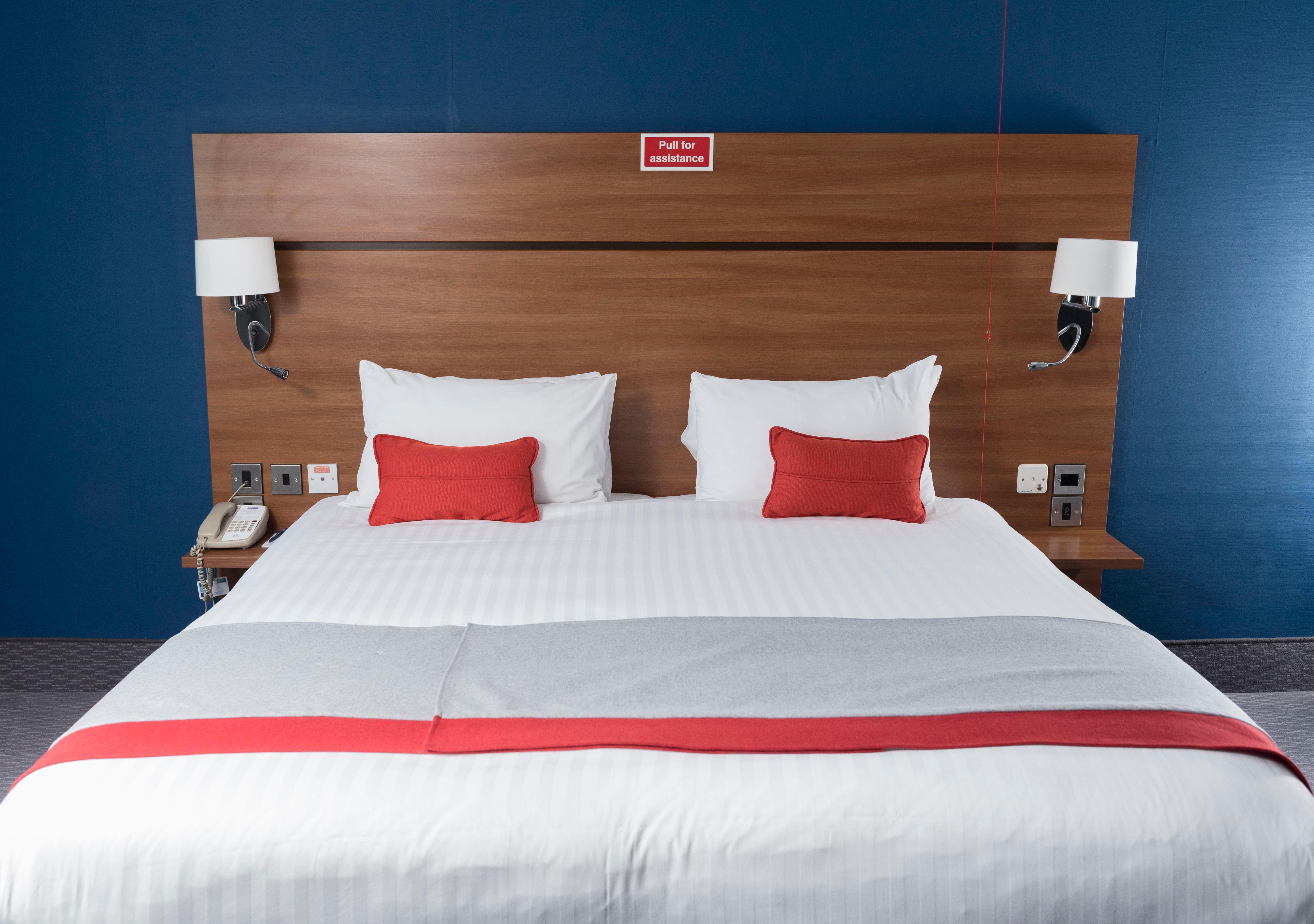 Express Star By Ihg Hotel