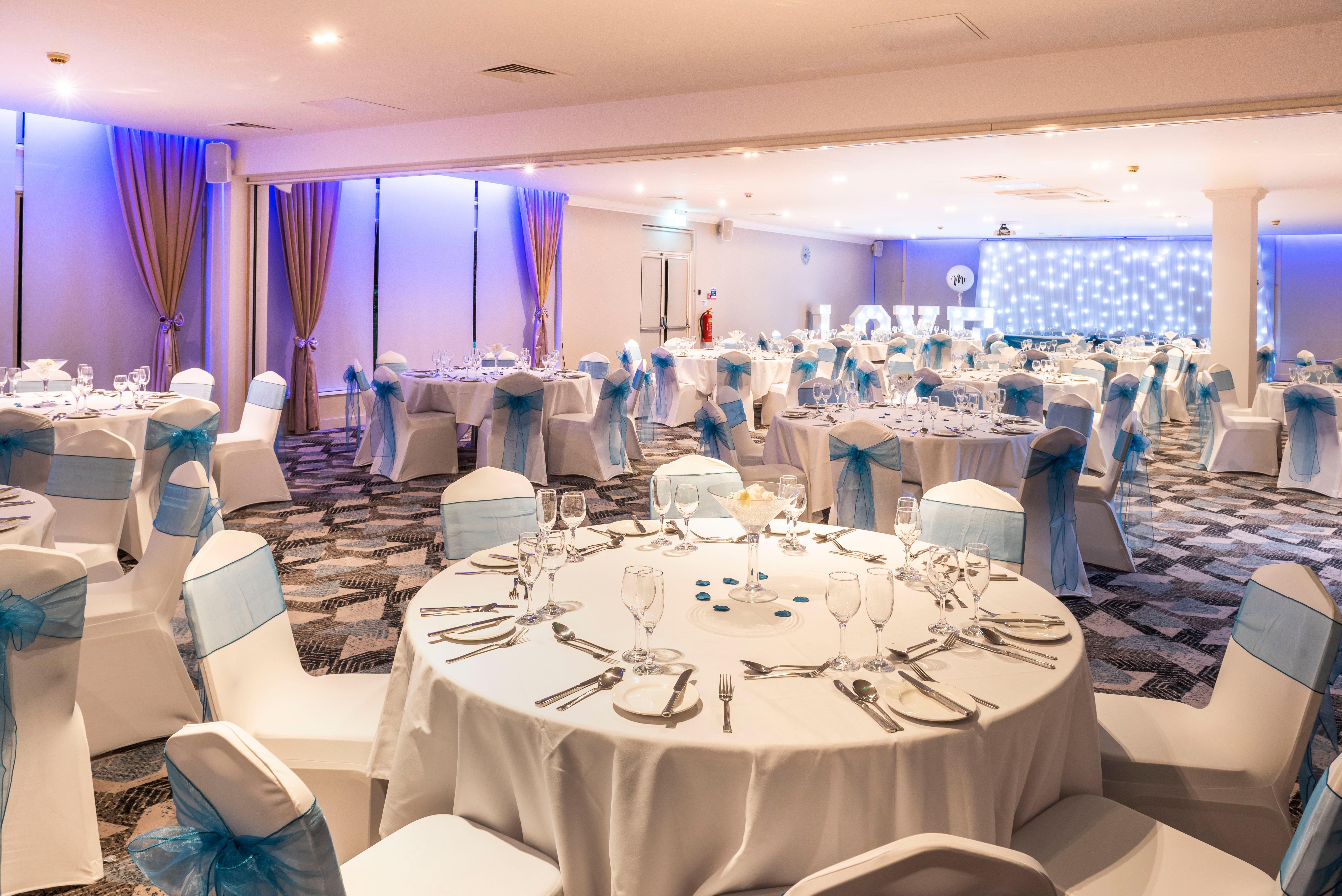 Hotel M6, Jct7 By Ihg 4*