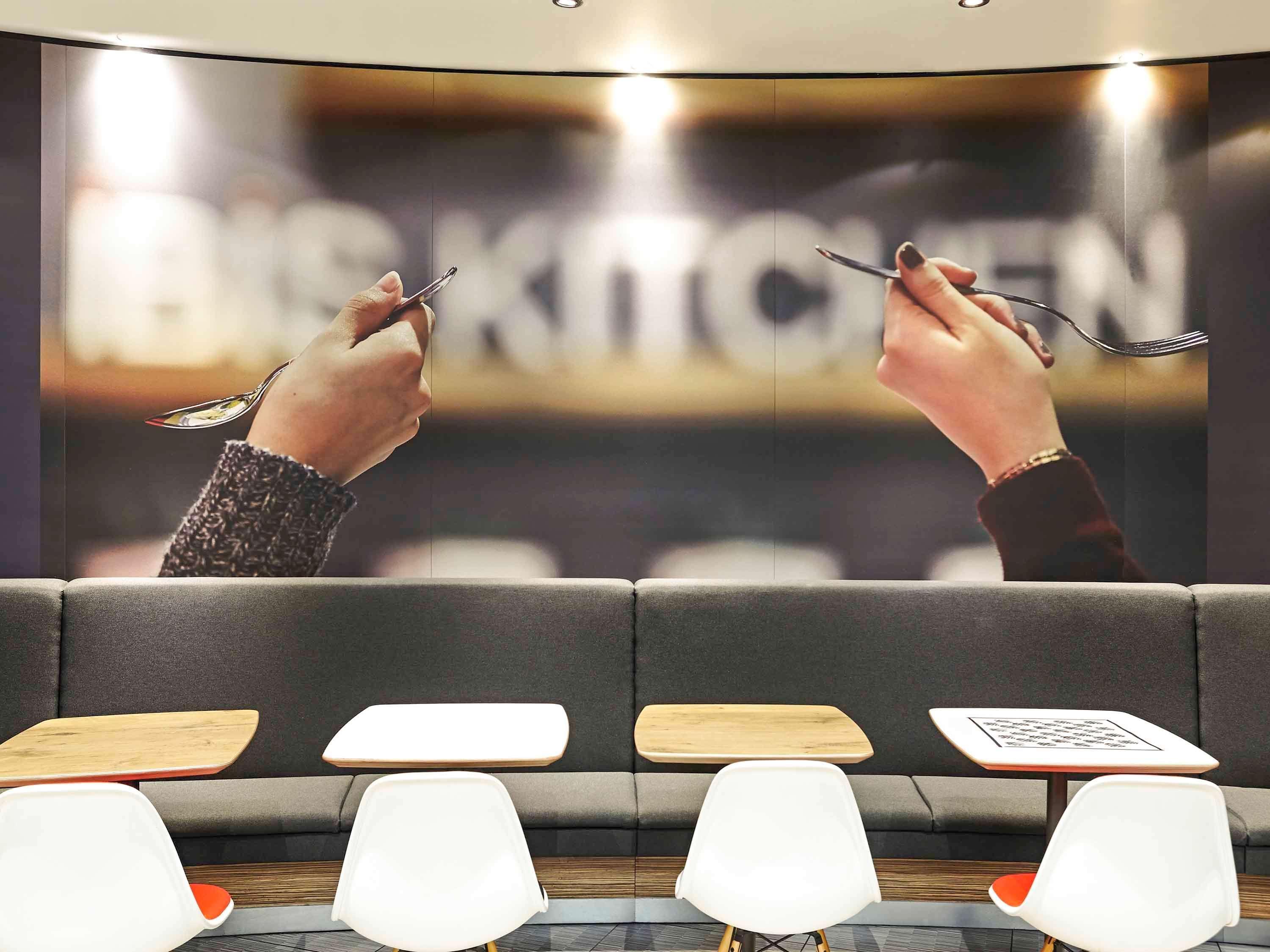 Ibis Centre New Street Station Hotel 3*