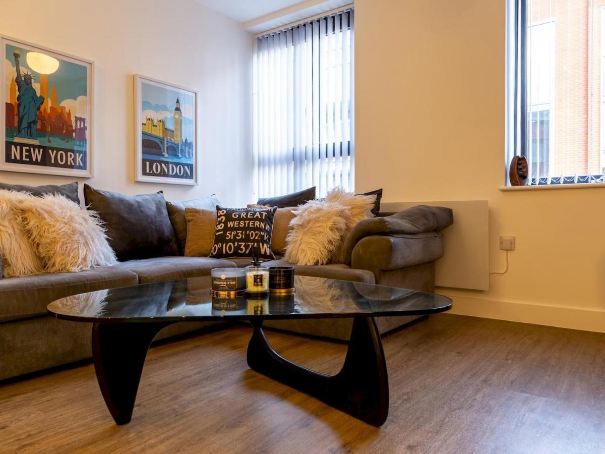 Apartment Pass The Keys Super Luxurious 1 Bed Jewellery Q Birmingham