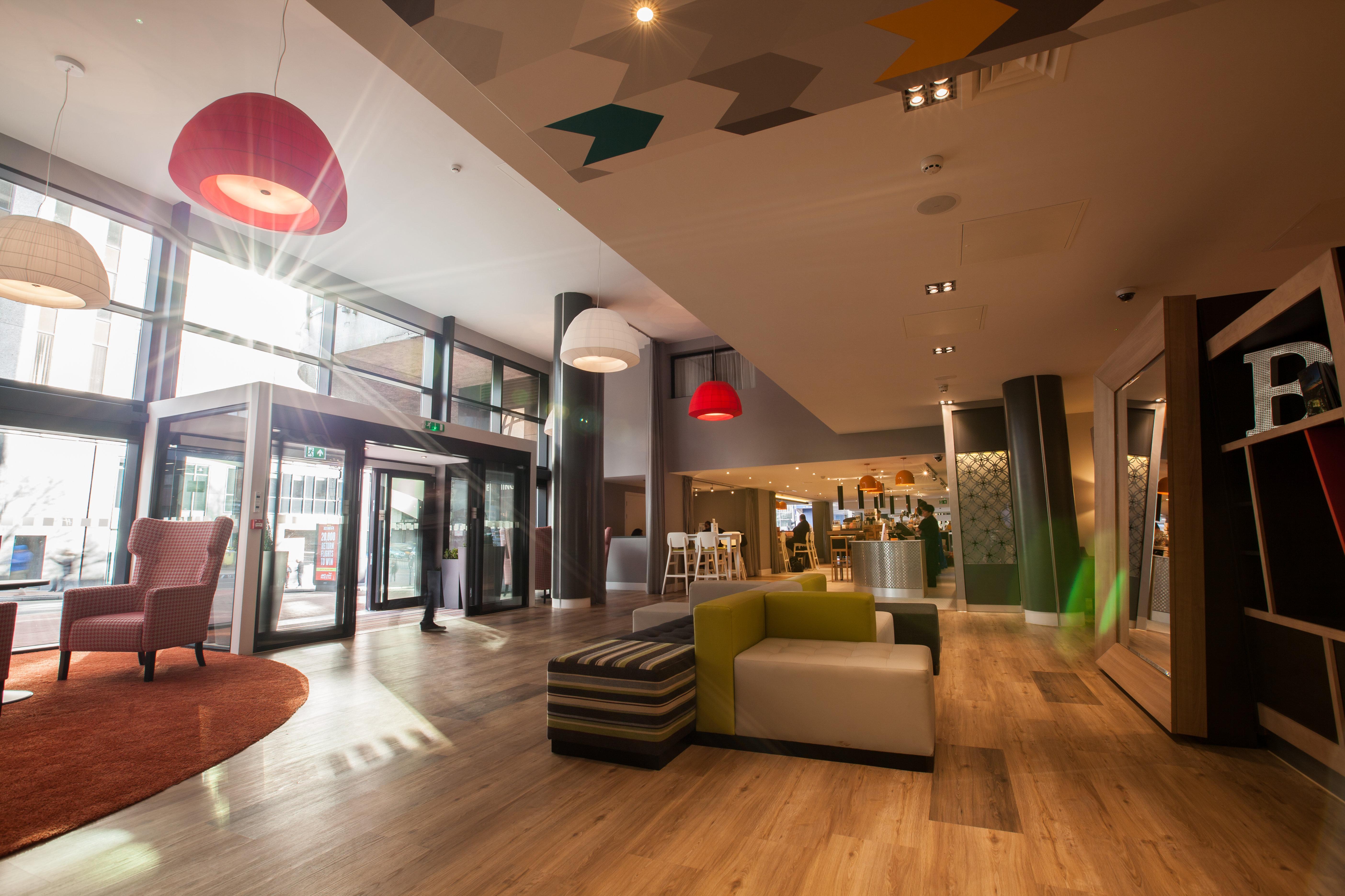 Holiday Inn Birmingham City By Ihg 4*