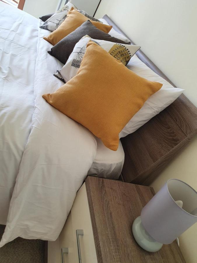 Spacious Modern 1 Bed - Centre *