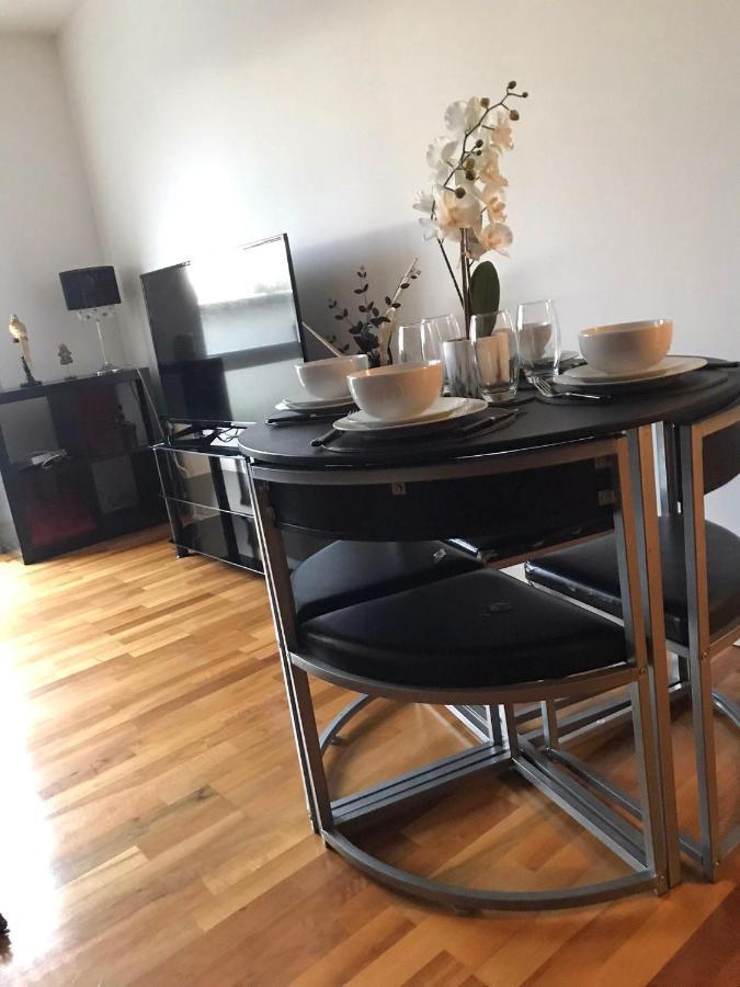 Apartment Swanky 2 Bdr Apt/opp Edgbaston Cricket Ground/free Parking Birmingham