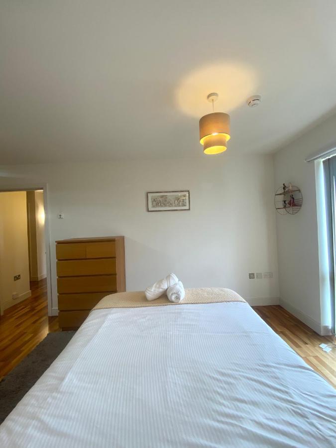 Swanky 2 Bdr Apt/opp Edgbaston Cricket Ground/free Parking Apartment *