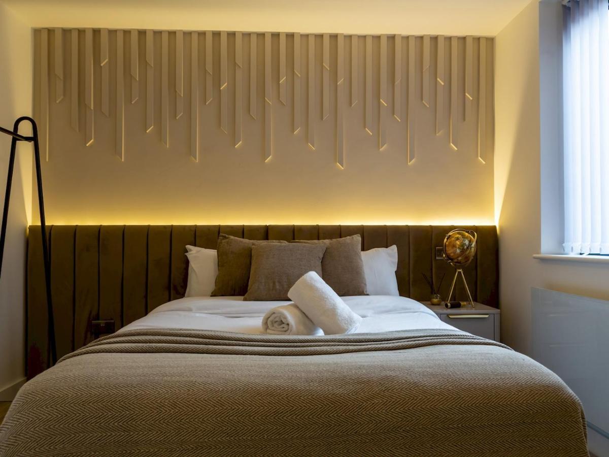 Pass The Keys Super Prime Duplex Loft Jewellery Quarter Apartment Birmingham