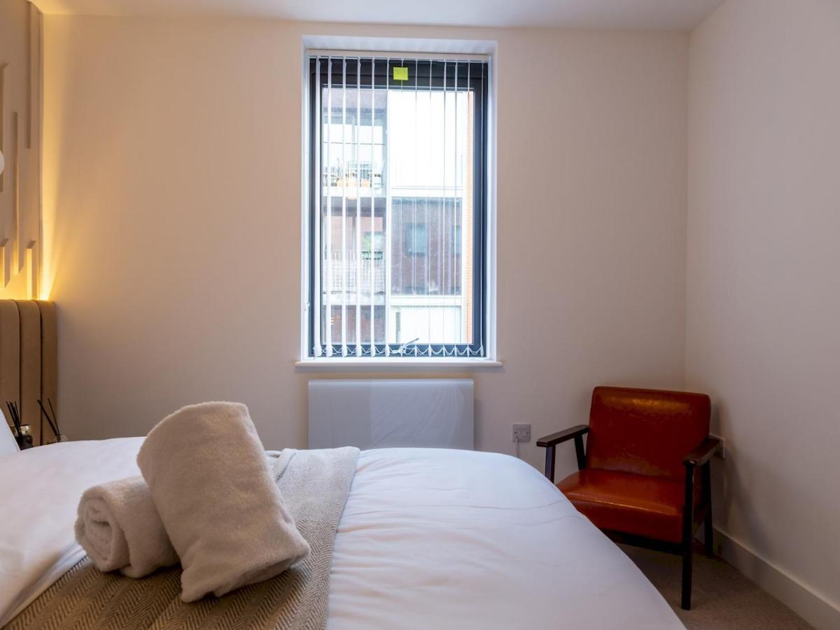 Pass The Keys Super Luxurious 1 Bed Jewellery Q *