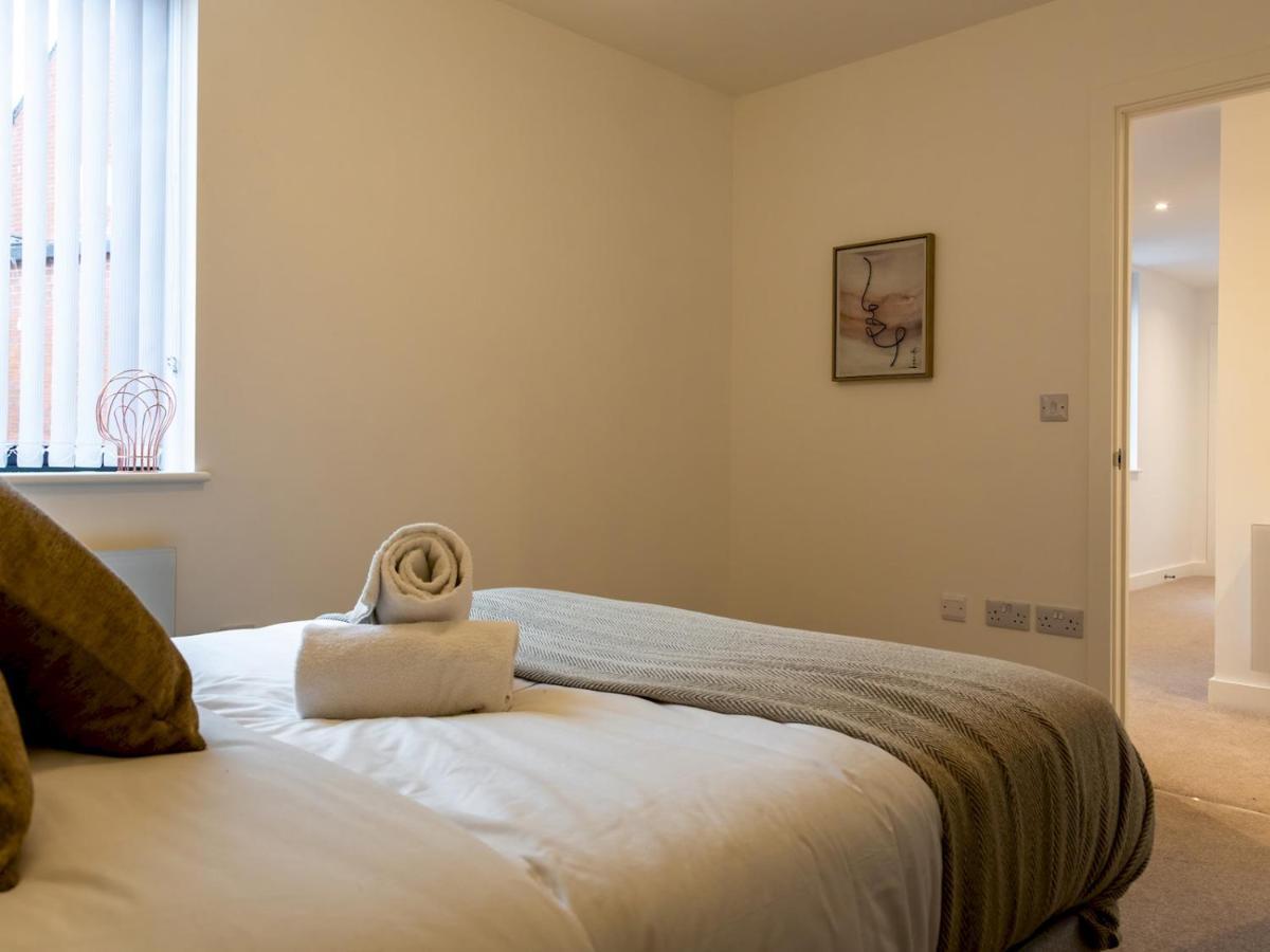 Pass The Keys Super Prime Duplex Loft Jewellery Quarter Apartment Birmingham