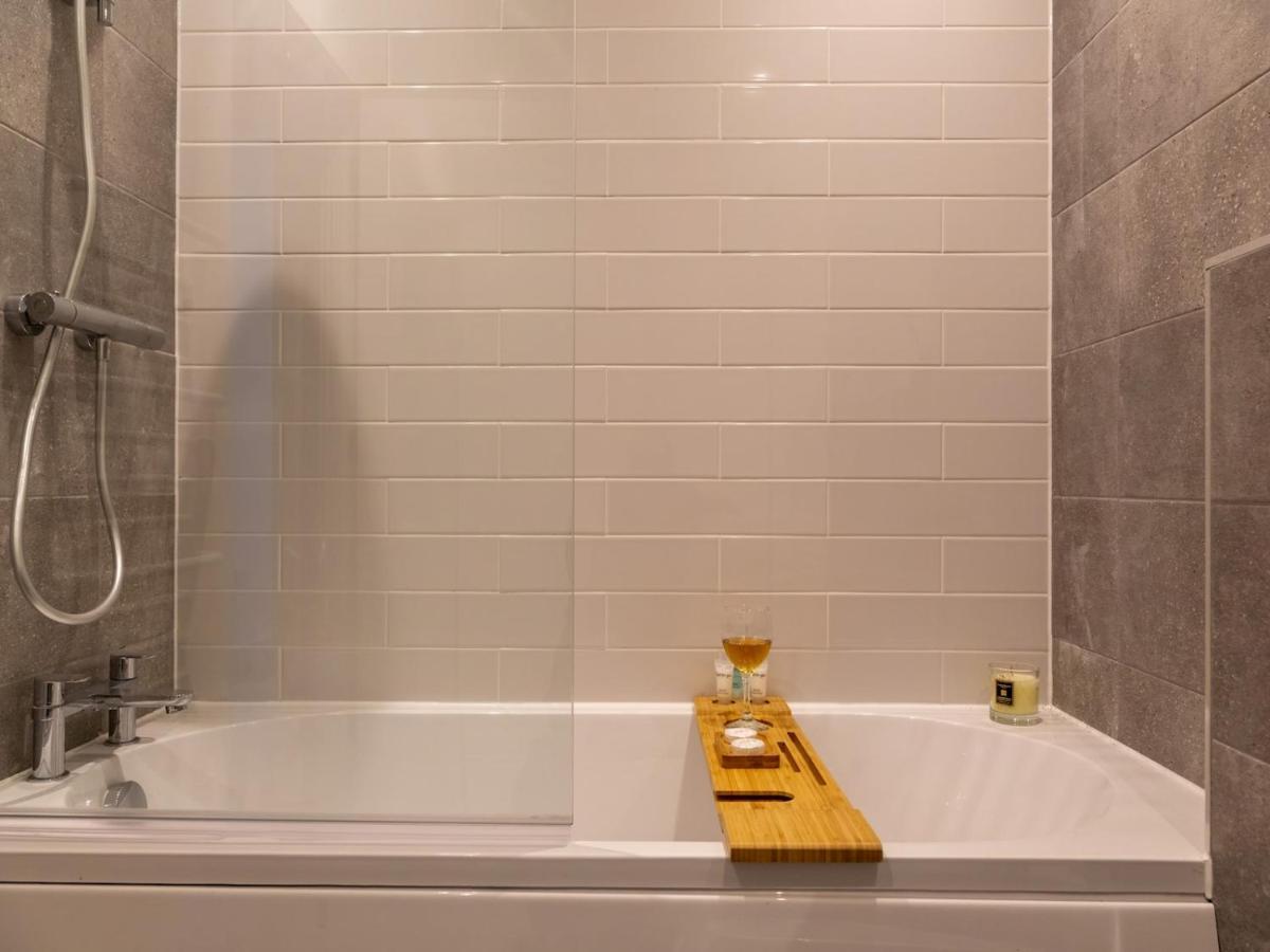 Pass The Keys Super Luxurious 1 Bed Jewellery Q Apartment