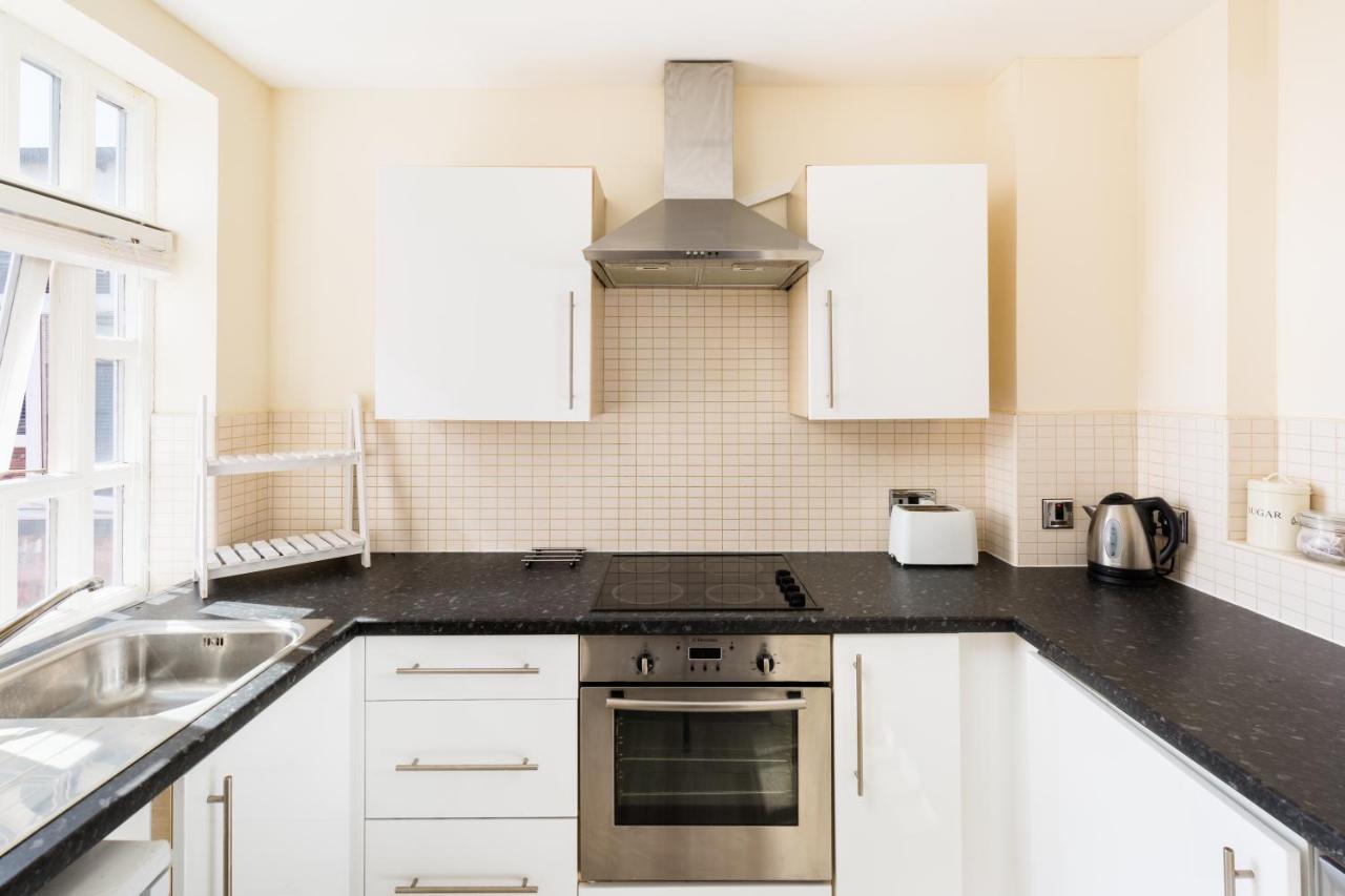 Apartment St Paul's Square Cozy Ciean Quiet Close To Centre