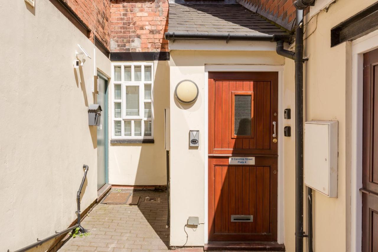 St Paul's Square Cozy Ciean Quiet Close To Centre Apartment *