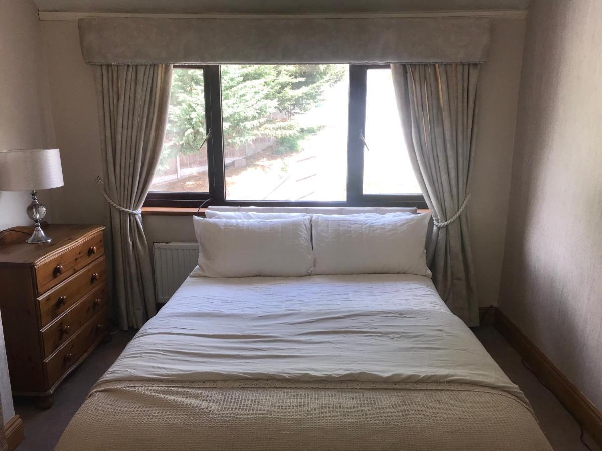 Holiday home 3 Bedroom With Stunning Views And Hot Tub Birmingham