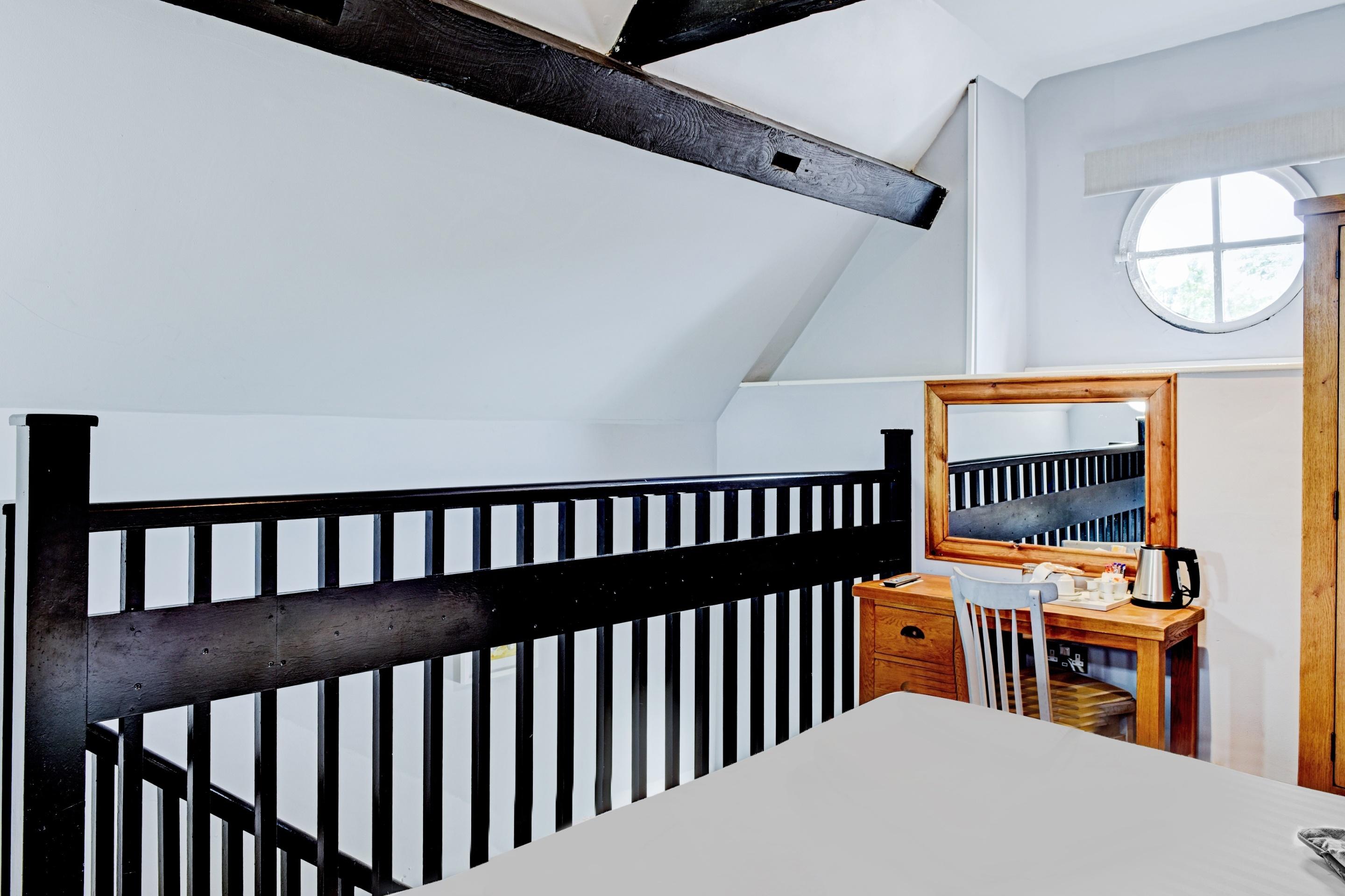 Hotel Oyo Dovecote 3*