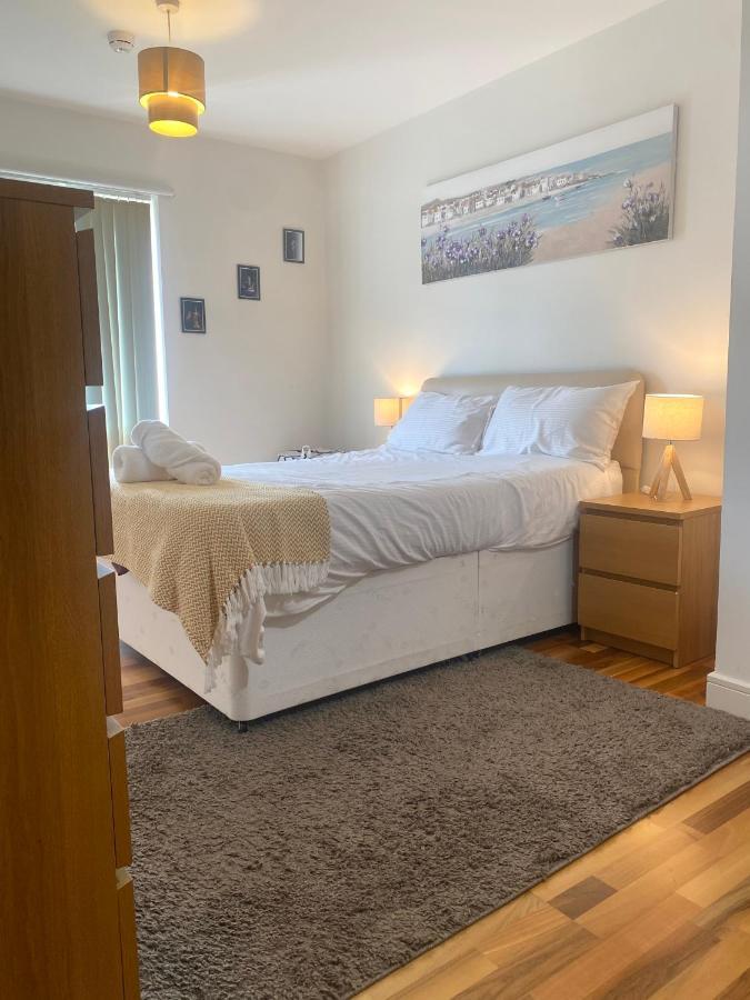 Swanky 2 Bdr Apt/opp Edgbaston Cricket Ground/free Parking Birmingham