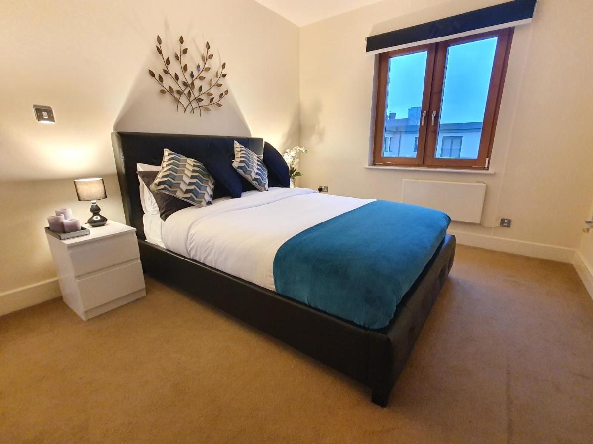 The Postbox Modern Spacious Penthouse - Heart Of Centre