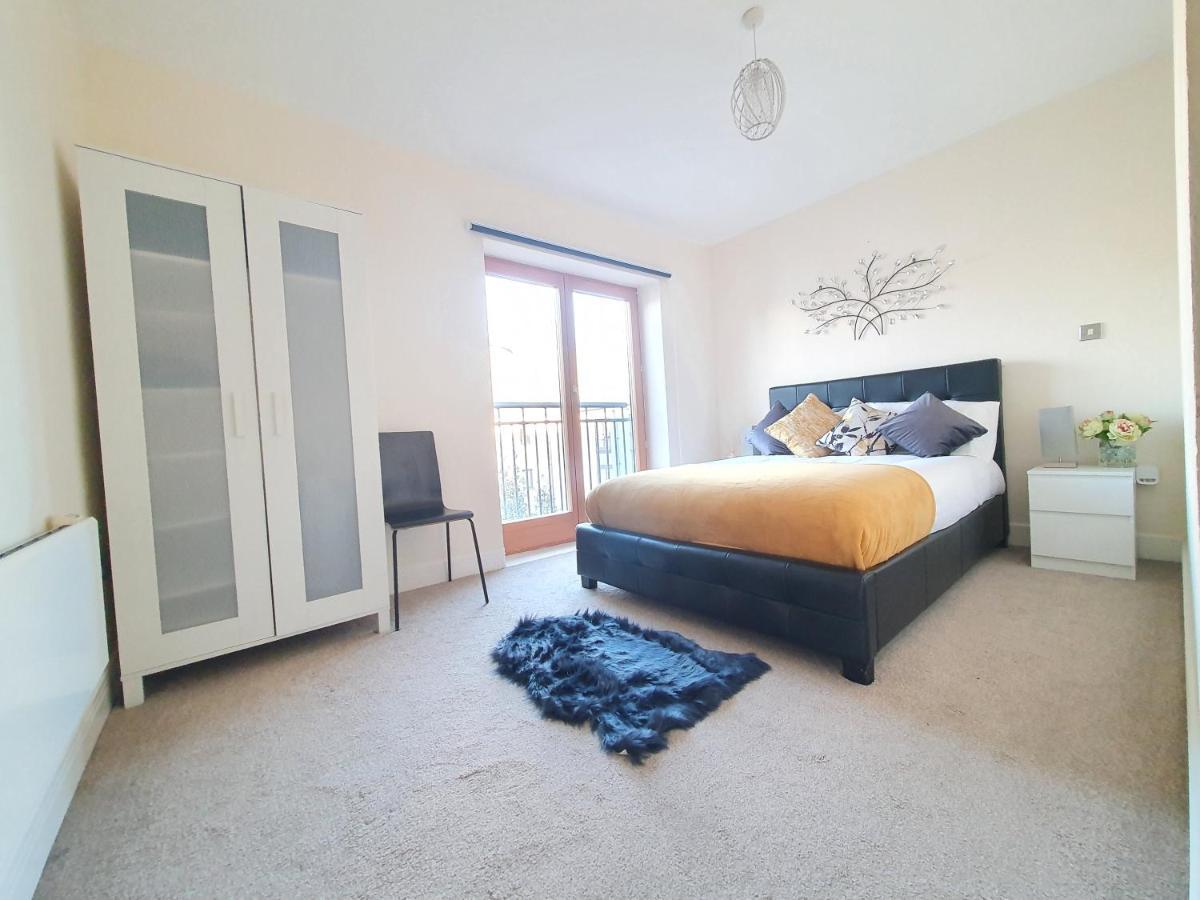 The Postbox Modern Spacious Penthouse - Heart Of Centre *