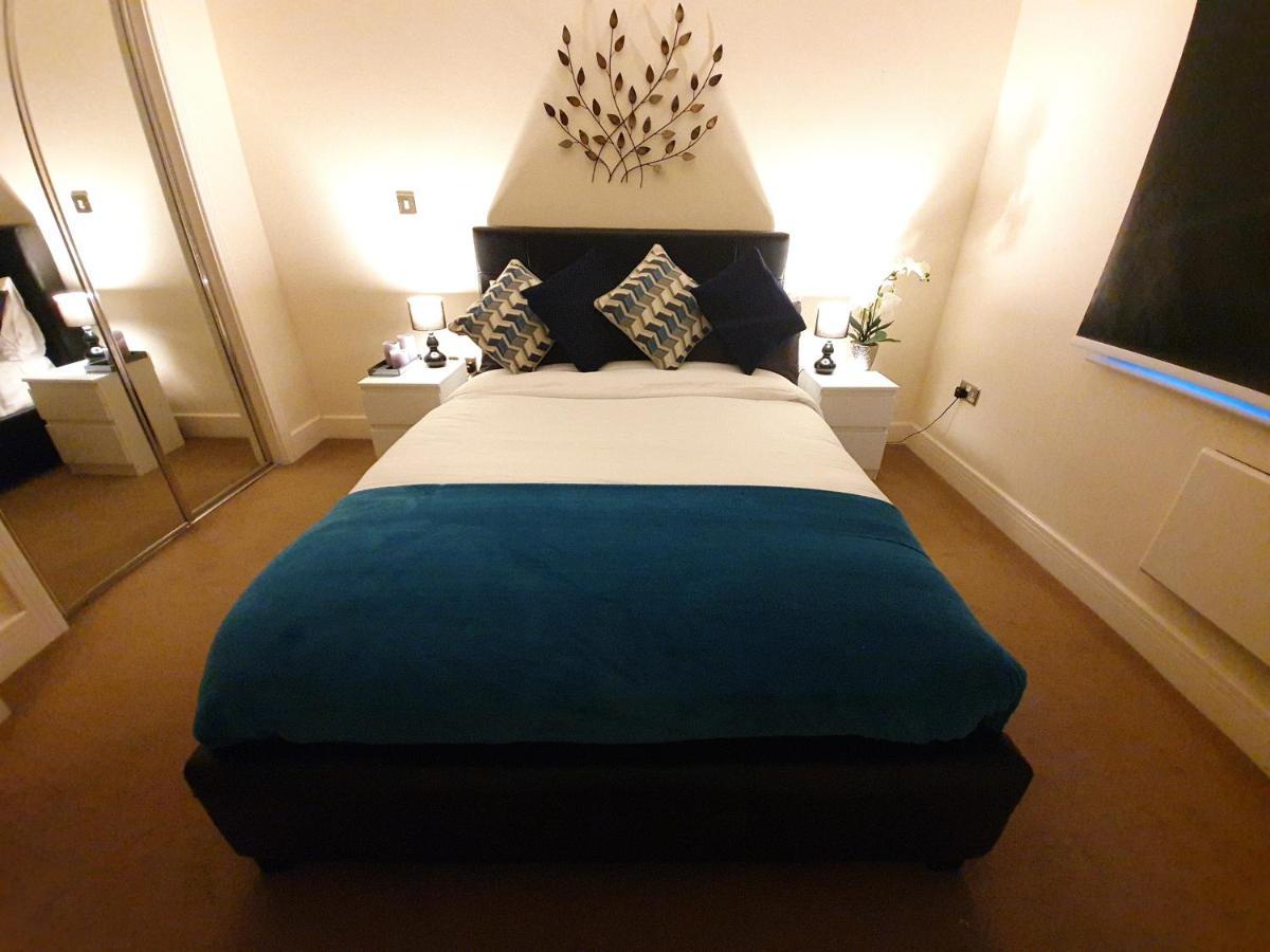 The Postbox Modern Spacious Penthouse - Heart Of Centre Apartment Birmingham