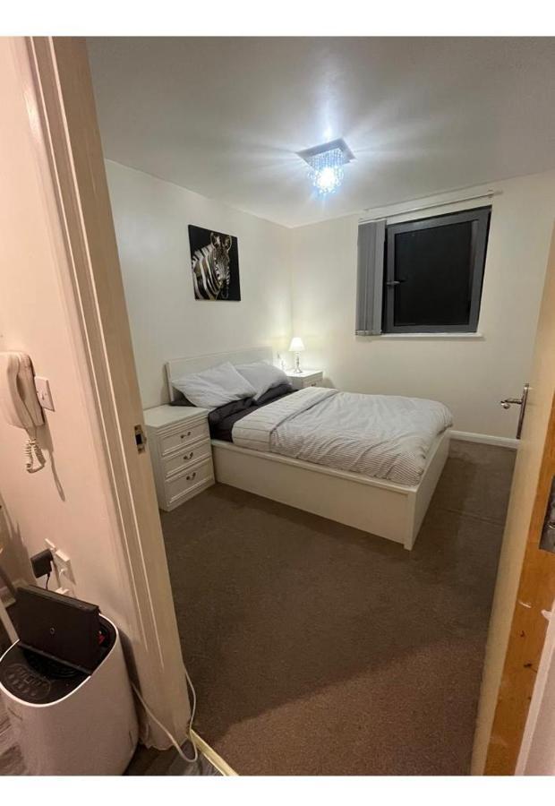 2 Bed Very Near To Mail Box , New Street * Birmingham