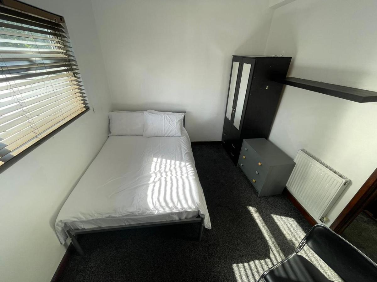 360 - North Rd Guest house *